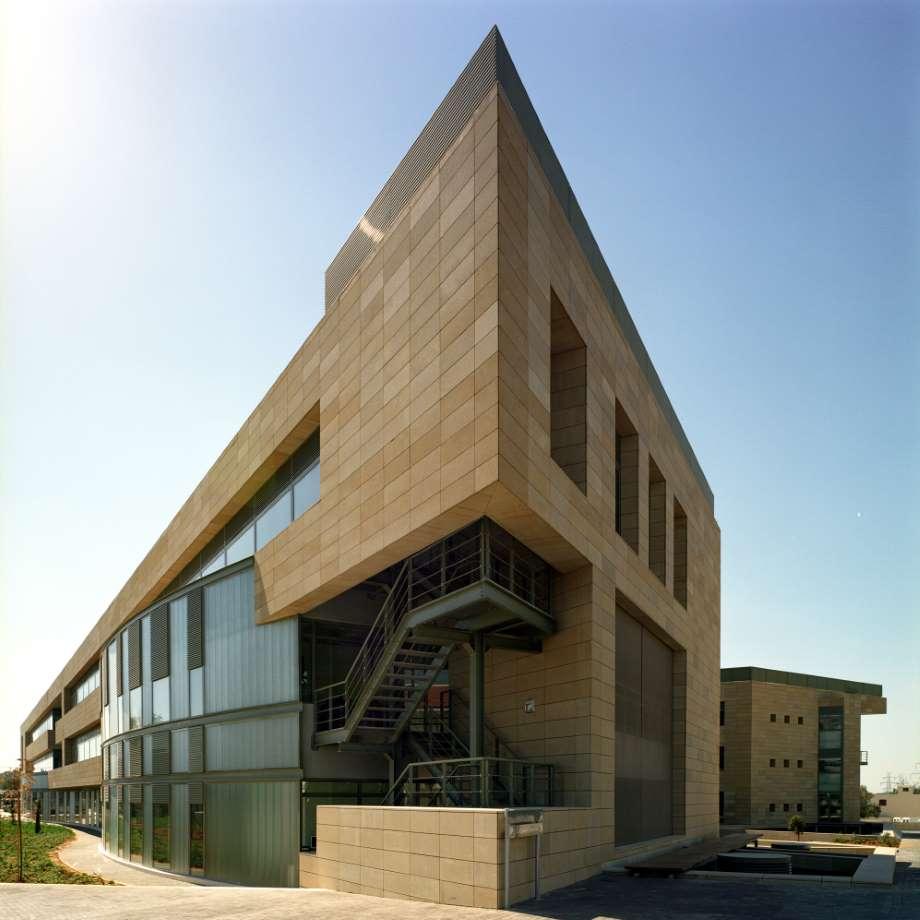 OMIKRON Headquarters - TOMBAZIS & ASSOCIATES ARCHITECTS